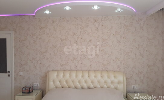 Продажа 3-комн квартиры на вторичном рынке Союзный пр-кт,  д. 8 к1