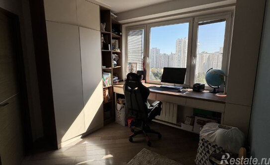 Продажа 3-комн квартиры на вторичном рынке улица Васильцовский Стан