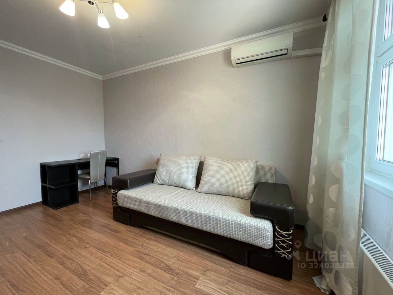 Аренда 2-комн квартиры на вторичном рынке Большая Очаковская улица, 1