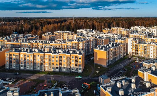 Продажа 2-комн квартиры на вторичном рынке Сертолово-2, ул Мира,  д. 7,  к. 1