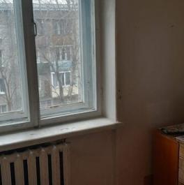 Продажа 3-комн квартиры на вторичном рынке Петергоф г, Халтурина ул,  д. 11
