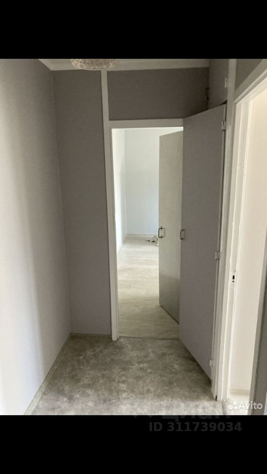 Продажа 2-комн квартиры на вторичном рынке Витебская улица, 8К1