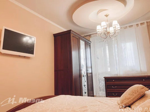 Продажа 3-комн квартиры на вторичном рынке ул. Николая Старостина,  д. 7