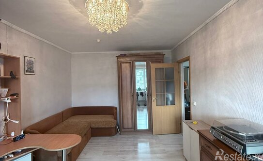 Продажа 1-комн квартиры на вторичном рынке Колпино г, Ленина пр-кт,  д. 8 к1