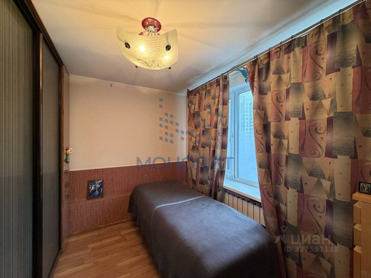 Продажа 3-комн квартиры на вторичном рынке улица Академика Анохина, 30К1