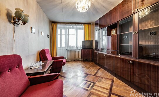 Продажа 2-комн квартиры на вторичном рынке улица Лёни Голикова,  д. 86