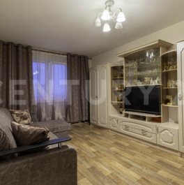 Продажа 2-комн квартиры на вторичном рынке улица Корнея Чуковского,  д. 3 к4