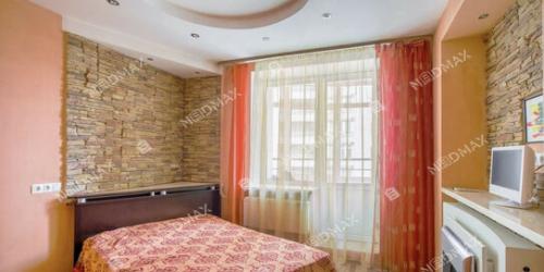 4-комн квартира ул Ушинского,  д. 4,  к. 3