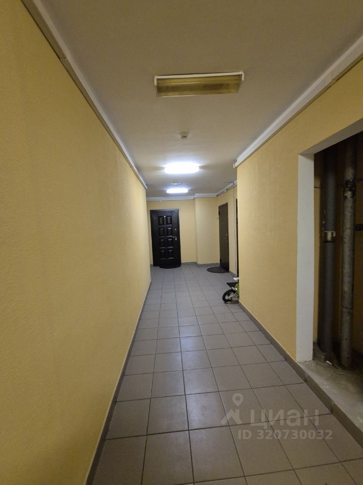 Продажа 1-комн квартиры на вторичном рынке д. Островцы, улица Подмосковная, 36