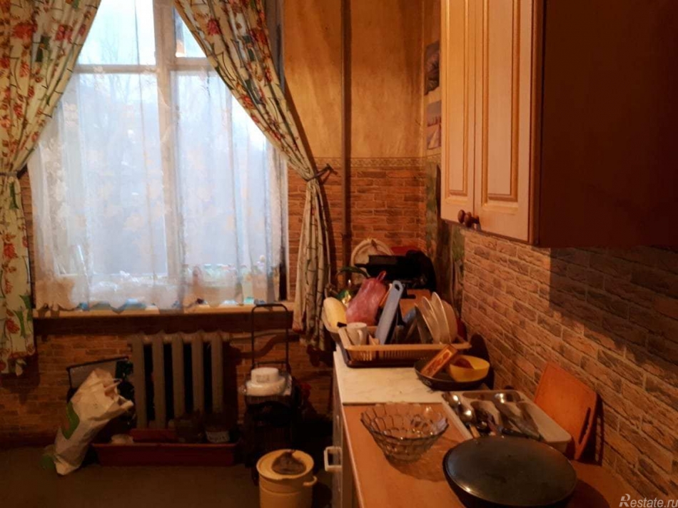 Продажа комнаты Октябрьская наб.,  д. 24,  к. 1