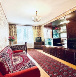 Продажа 2-комн квартиры на вторичном рынке Подольск, Ленинградская улица,  д. 14