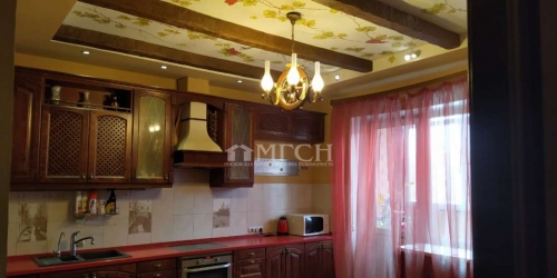 3-комн квартира рабочий посёлок Октябрьский, улица Текстильщиков, 7А