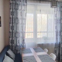 Продажа 2-комн квартиры на вторичном рынке Кудрово, ул Английская,  д. 3,  к. 7