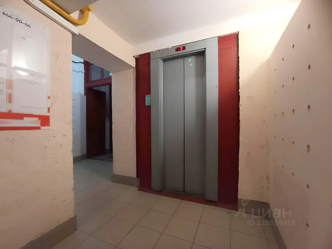 Продажа 2-комн квартиры на вторичном рынке улица Генерала Симоняка, 1