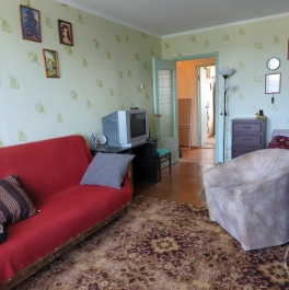 Продажа 2-комн квартиры на вторичном рынке Торковичи пос., Железнодорожная 1-я ул. ,  д. 7,  к. А