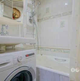 Аренда 3-комн квартиры на вторичном рынке Заревый проезд,  д. 4