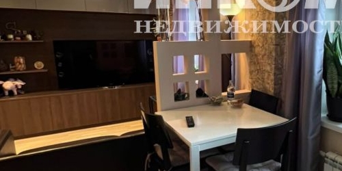 2-комн квартира Перовская улица, 43