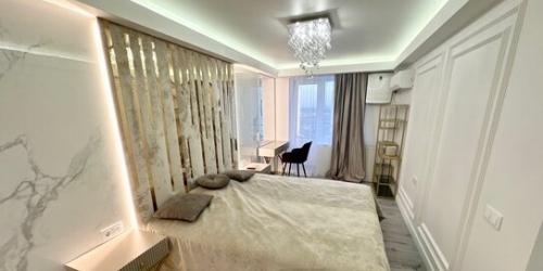 5-комн квартира Славы пр-кт,  д. 51