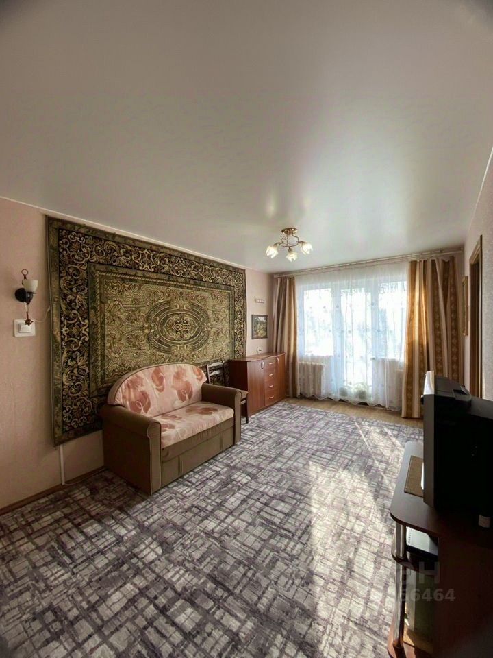 Продажа 2-комн квартиры на вторичном рынке Дружная Горка городской поселок, улица Введенского, 13