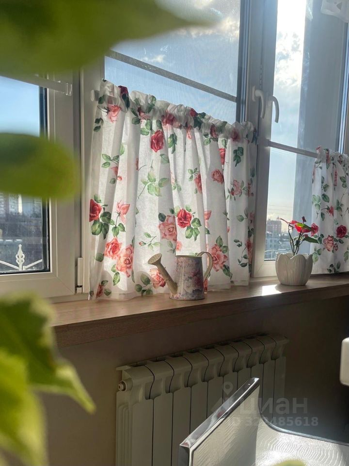 Продажа 2-комн квартиры на вторичном рынке Дзержинский, улица Ленина, 2а