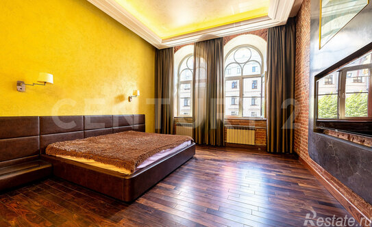 Продажа 3-комн квартиры на вторичном рынке Фурштатская ул