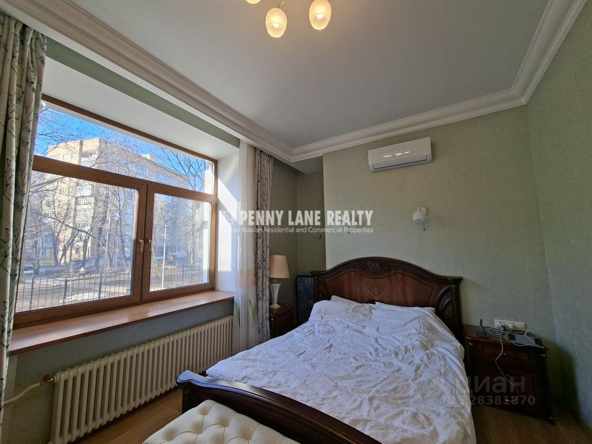 Продажа 2-комн квартиры на вторичном рынке переулок Красина, 16С1