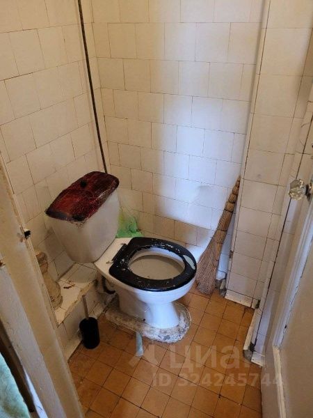 Продажа 3-комн квартиры на вторичном рынке Бабаевская улица, 1/8С1