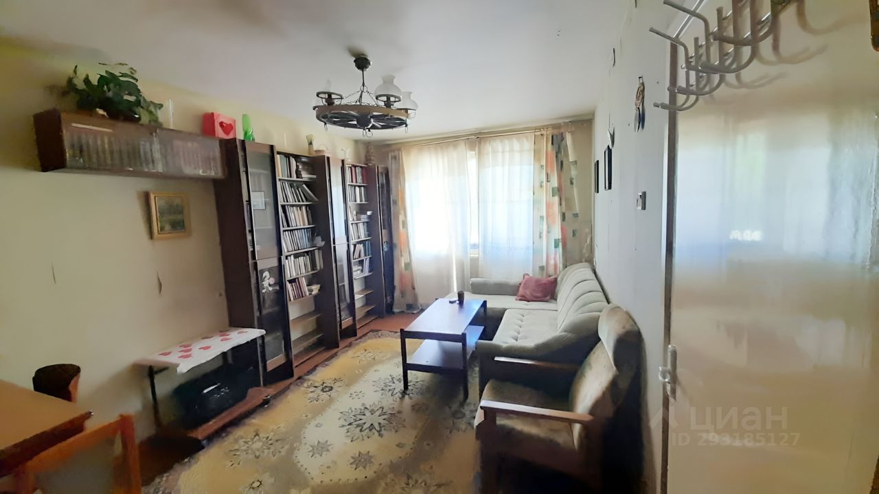 Продажа 2-комн квартиры на вторичном рынке улица Тельмана, 50К3