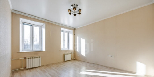 3-комн квартира Старо-Петергофский пр-кт,  д. 18