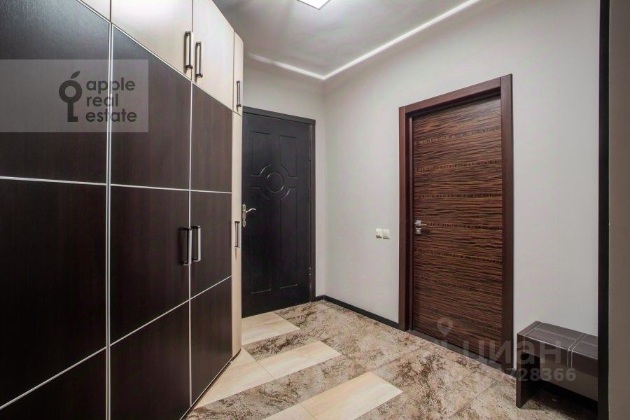 Продажа 3-комн квартиры на вторичном рынке Минская улица, 1ГК3
