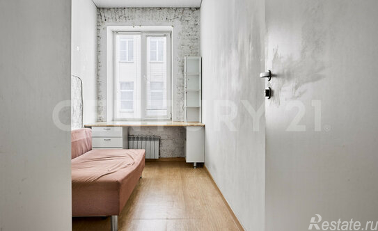 Продажа 4-комн квартиры на вторичном рынке Казачий Б. пер