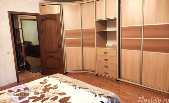 Продажа 3-комн квартиры на вторичном рынке Железнодорожный, ул Маяковского,  д. 1