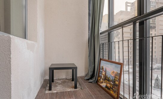 Продажа 1-комн квартиры на вторичном рынке улица Адмирала Коновалова,  д. 2-4