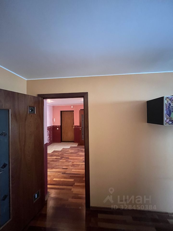 Продажа 2-комн квартиры на вторичном рынке Ступино, улица Калинина, 40