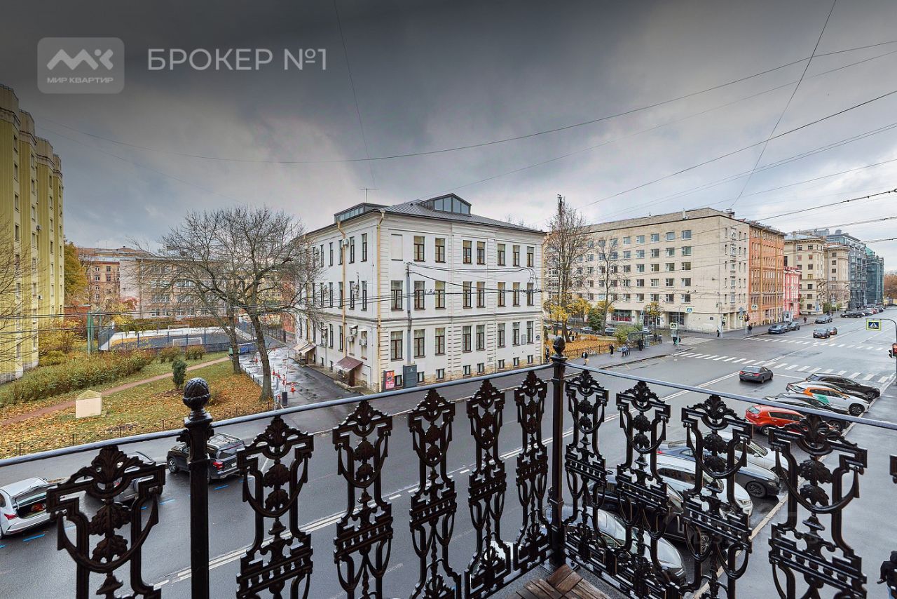 Продажа 5-комн квартиры на вторичном рынке Тверская улица, 14