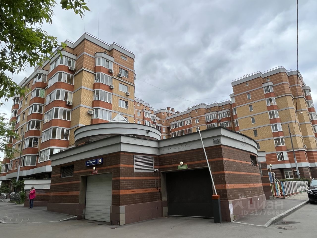 Аренда 2-комн квартиры на вторичном рынке Люсиновская улица, 37