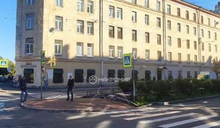 3-комн квартира 14-я Васильевского острова линия, 97Д