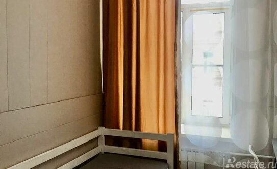 Продажа 4-комн квартиры на вторичном рынке ул Полтавская,  д. 14