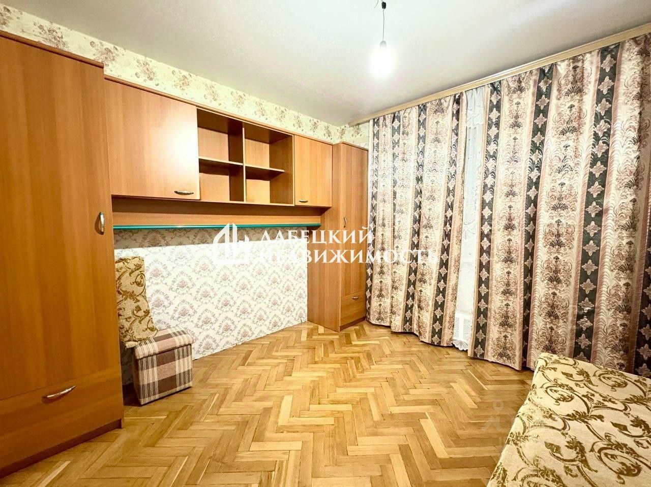 Продажа 3-комн квартиры на вторичном рынке Коктебельская улица, 4К2