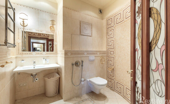 Продажа 3-комн квартиры на вторичном рынке улица Шаболовка,  д. 23 к2