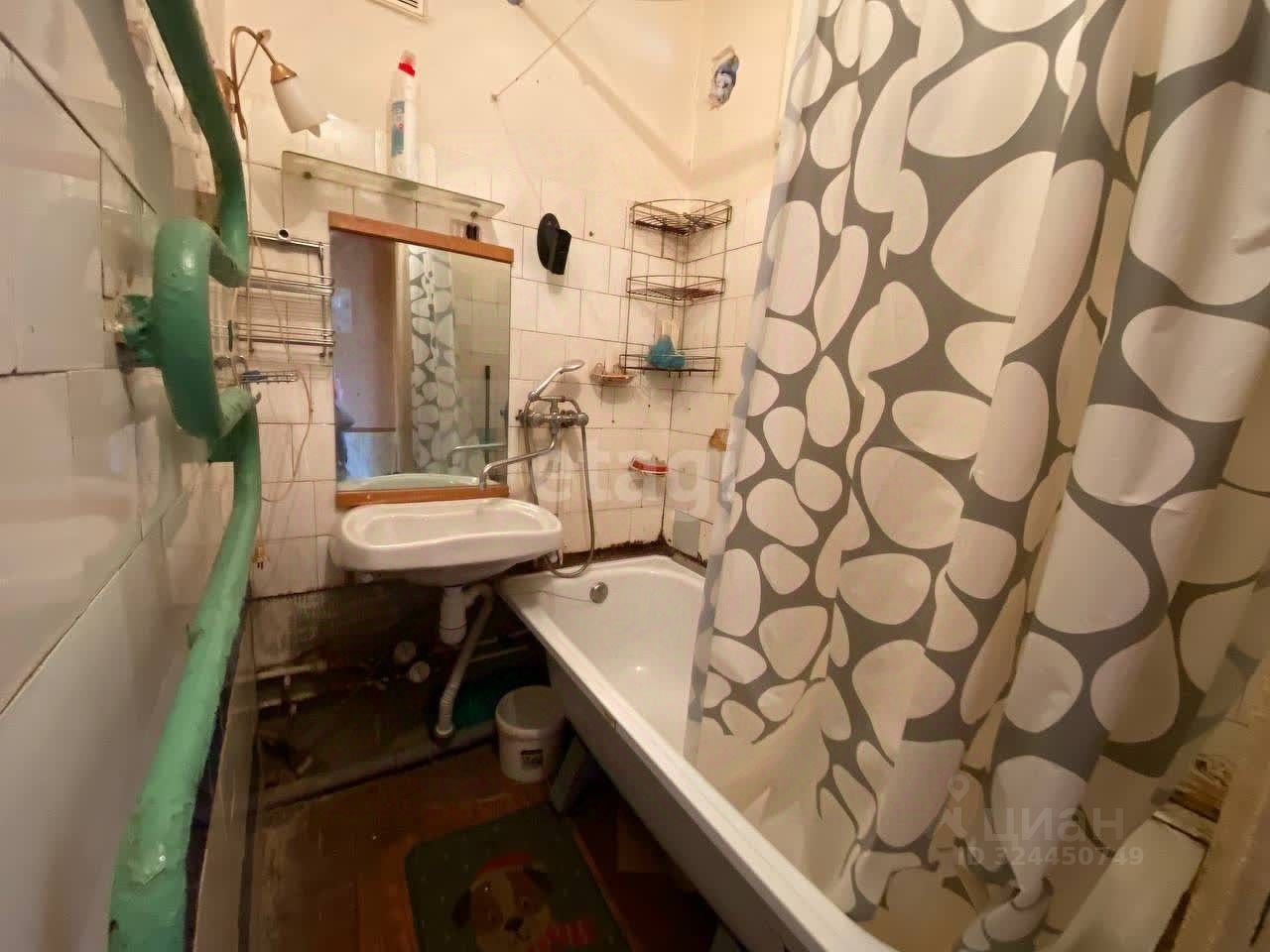 Продажа 2-комн квартиры на вторичном рынке Волхов, улица Ломоносова, 22а