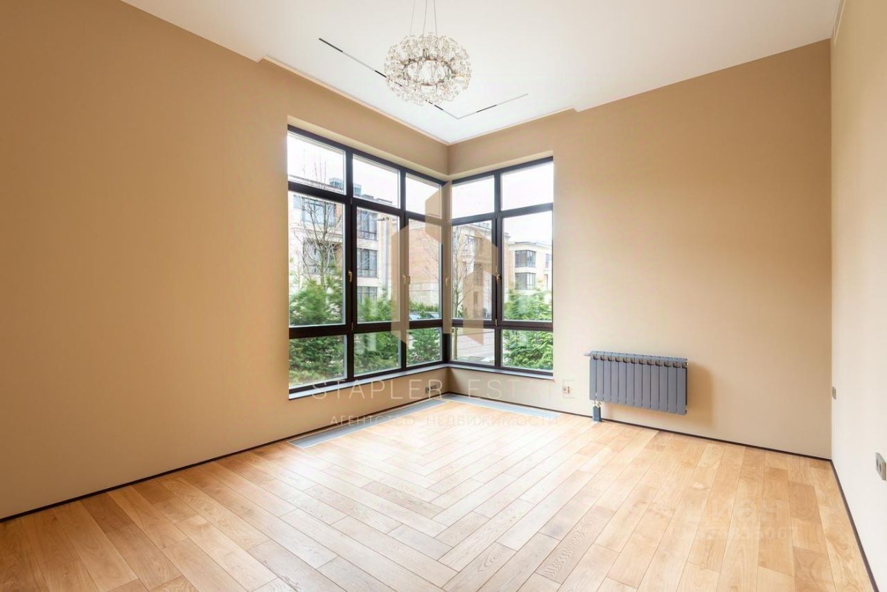 Продажа 4-комн квартиры на вторичном рынке Таманская улица, 3с21