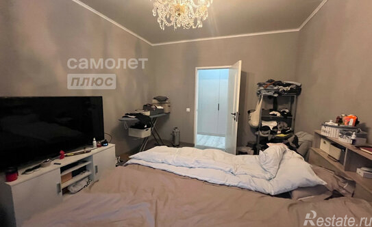 Продажа 4-комн квартиры на вторичном рынке улица Трофимова,  д. 1/17