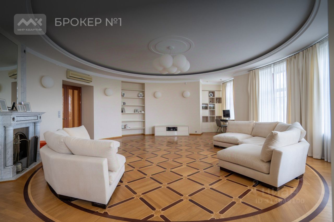 Продажа 5-комн квартиры на вторичном рынке улица Блохина, 2/77