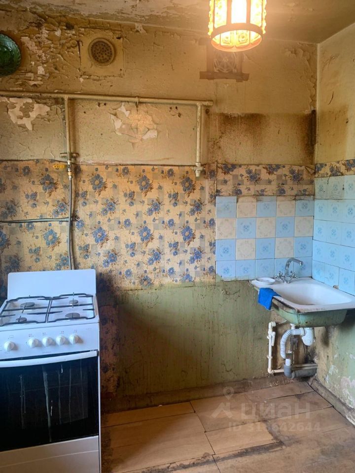 Продажа 2-комн квартиры на вторичном рынке Дубна, улица Мичурина, 7