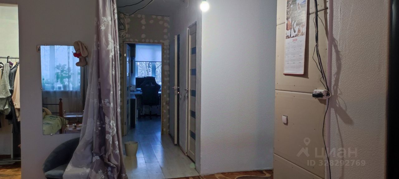 Продажа 3-комн квартиры на вторичном рынке улица Кораблестроителей, 35Б