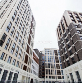 Продажа 4-комн квартиры на вторичном рынке ул Угличская,  д. 20