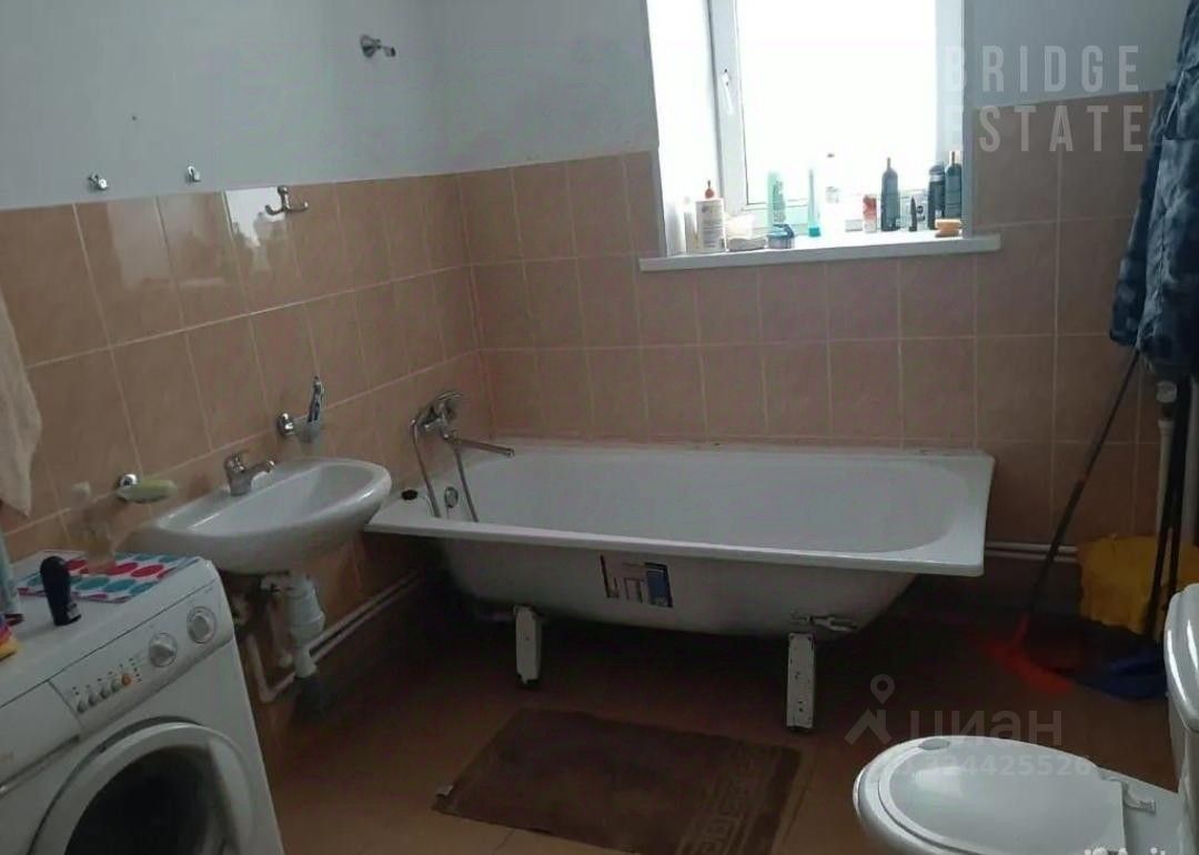 Продажа 1-комн квартиры на вторичном рынке Ломоносов, улица Костылева, 19