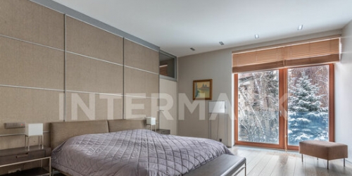 4-комн квартира Молочный переулок,  д. 1