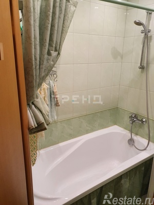 Продажа 3-комн квартиры на вторичном рынке Петра Смородина ул,  д. 4